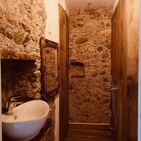 Πανσιόν Gemma Maris